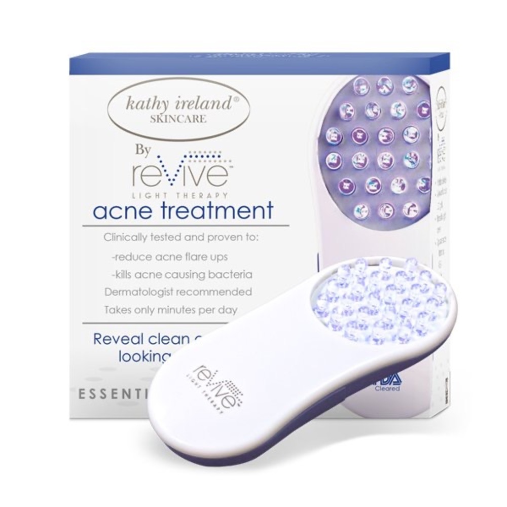 NWT ReVive Light Therapy Anti Acne Treatment
